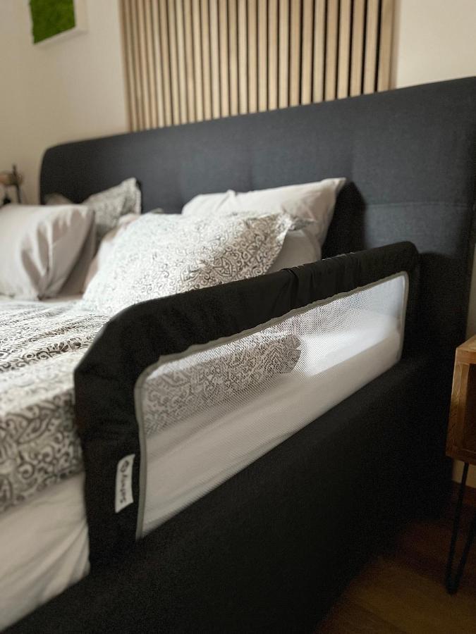 U Jelena Harrachov - Rodinny Apartman U Lesa S Garazi Bagian luar foto
